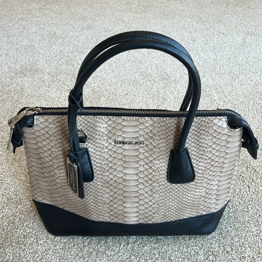 London Fog snake embossed tan and black handbag